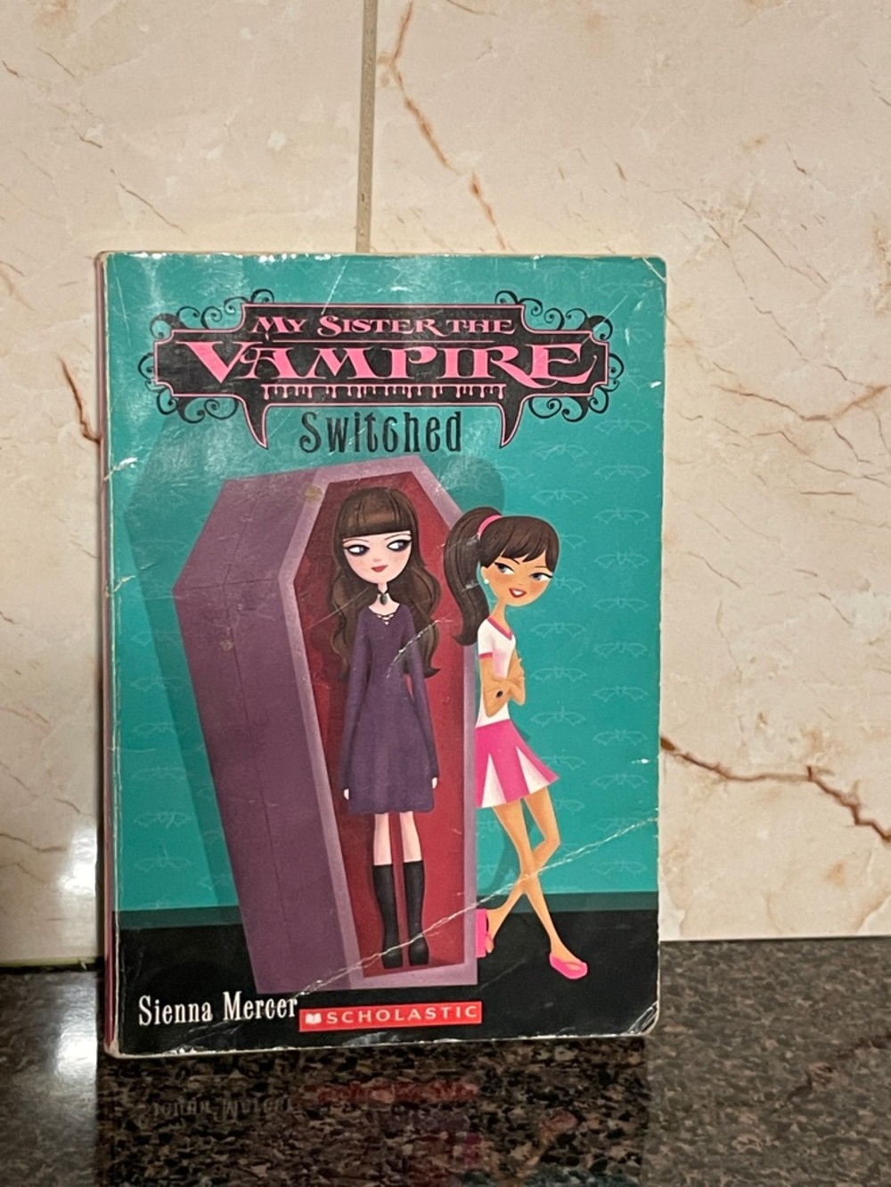 Scholastic Teal Cover: My Sister the Vampire - Switched Illustration